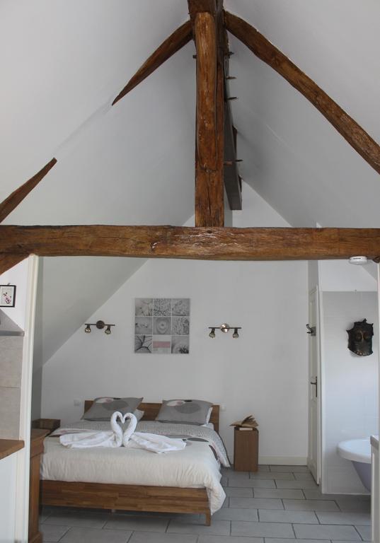 Gites A L'Ombre Des Chenes Châteauvieux Kültér fotó