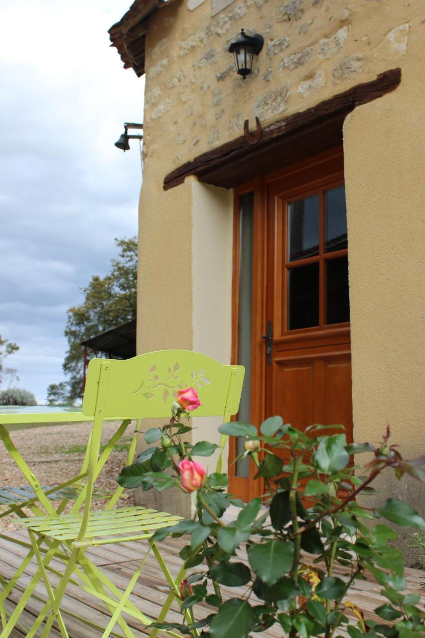 Gites A L'Ombre Des Chenes Châteauvieux Kültér fotó